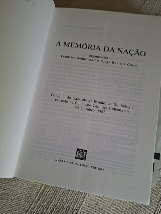Livro de Diogo Ramada Curto cultura e tradição portuguesa