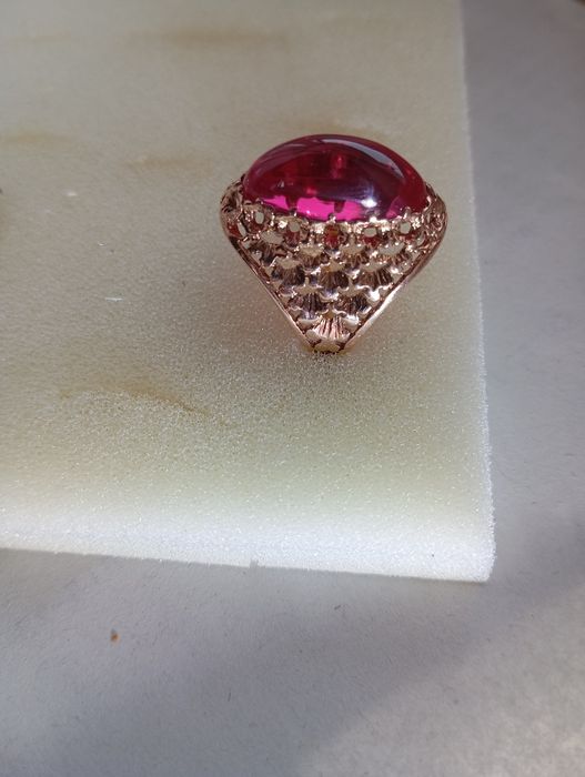 Золото 583° перстень кабошон.