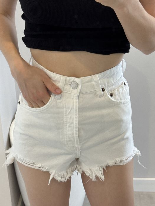 Шорти Zara розмір 32