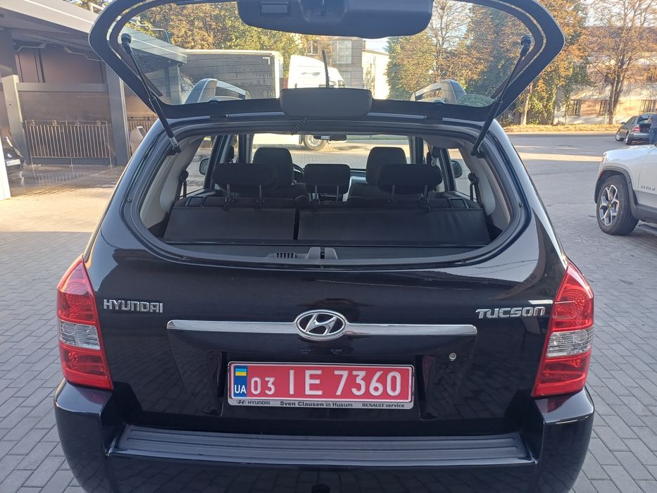 свіжопригнаний автомобіль Hyundai Tucson