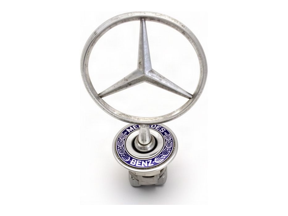 EMBLEMAT PRZÓD MERCEDES S203 01-07 Kombi ZNACZEK LOGO 2.6