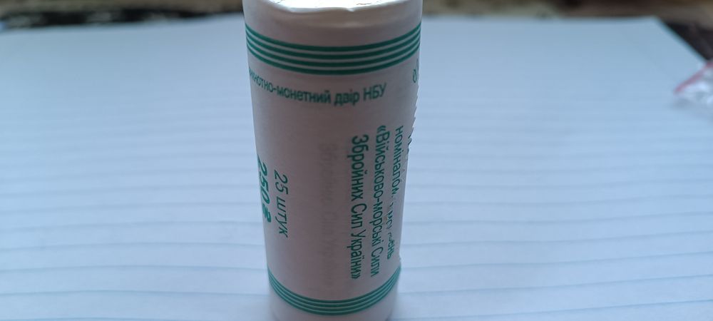 Монети України .