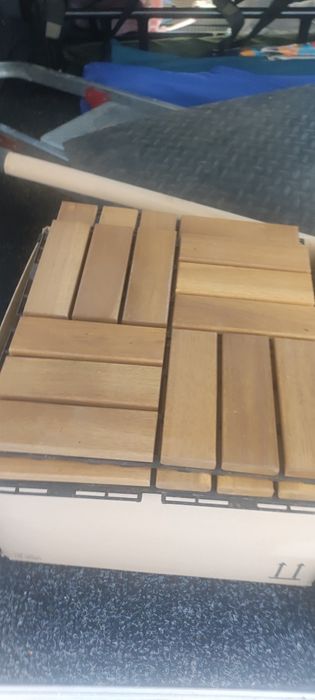 Piso  madeira Modular c/ drenagem água para mais de 2M²  25 PCs 30x30