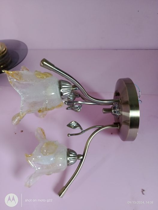 Lampa wisząca złota z trzema kloszami