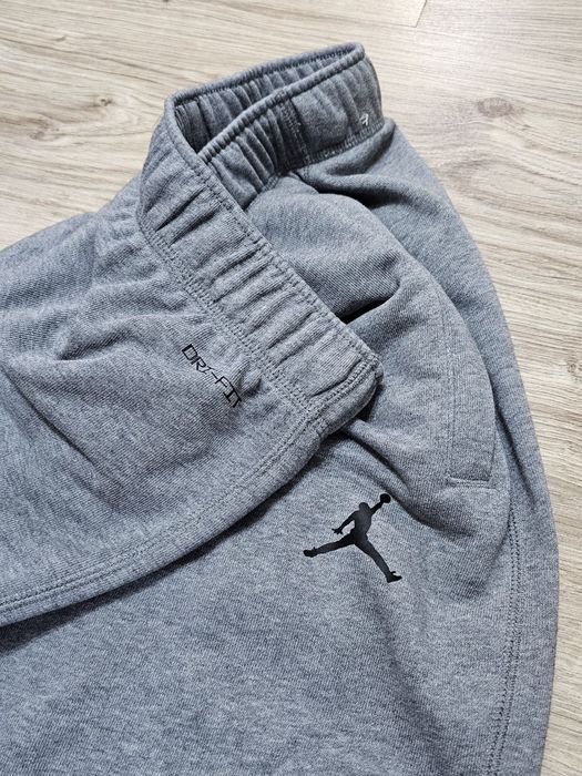Спортивні штани Jordan
