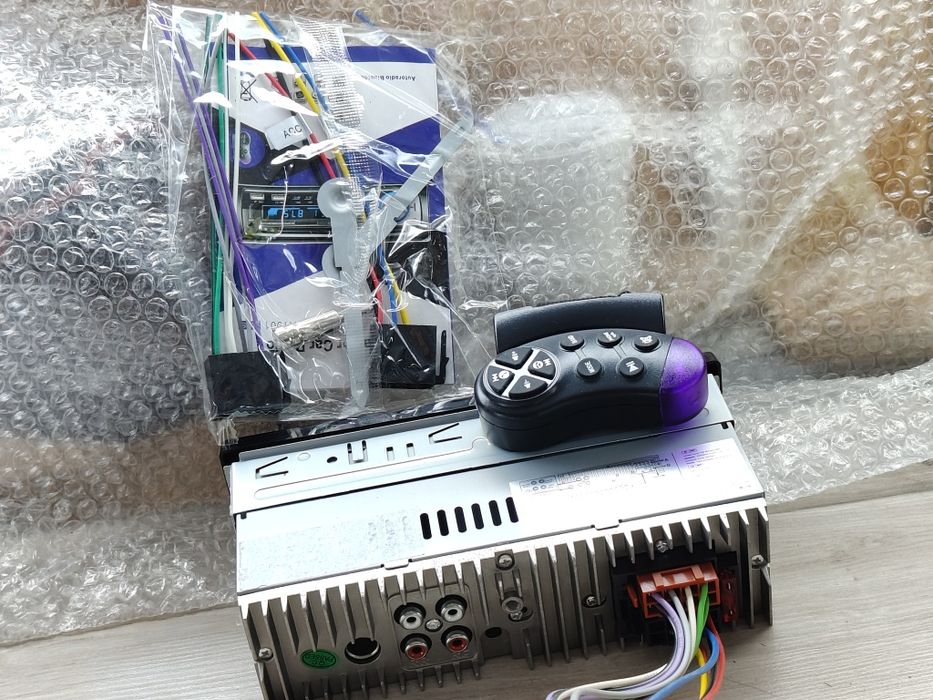 Radio Bluetooth USB Pilot IR. Pełen komplet