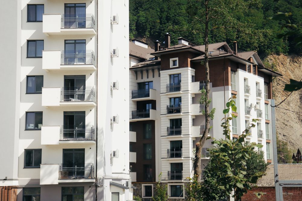 Нові апартаменти в центрі Яремче — готові та з дохідністю.