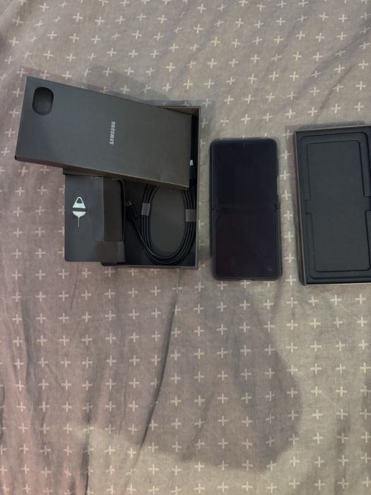 Nowy Samsung Galaxy Z Flip 7 12GB/512GB