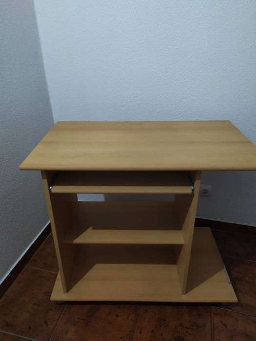 Escrivaninha madeira