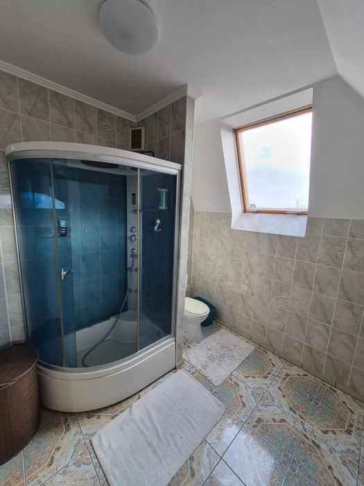 Продам добротний будинок 225м2 з ремонтом меблями і технікою, 10 соток