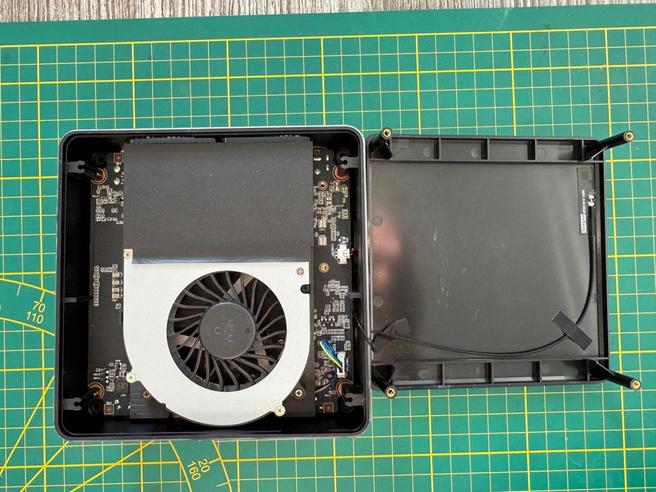 mini pc ryzen 7 2700U