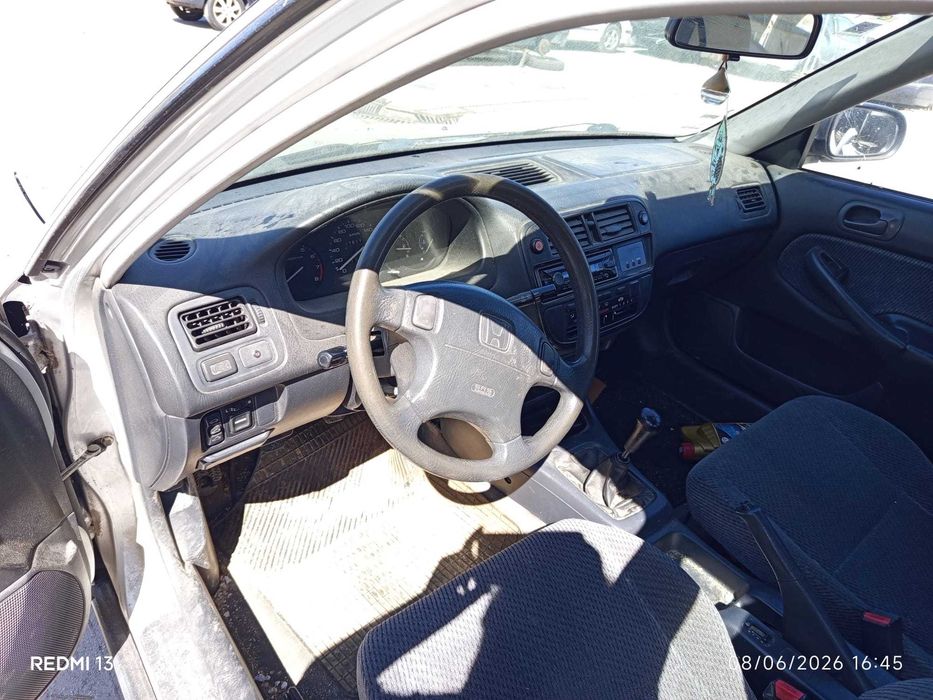 Para peças Honda Civic VI 1.5I ano 1996