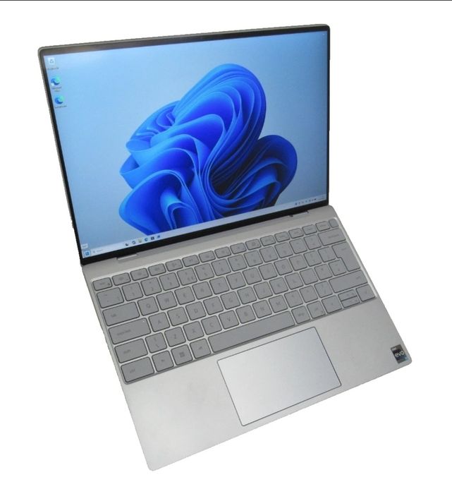DELL XPS 13 9315  Intel i7-1250U  8GB RAM  512GB SSD Win11