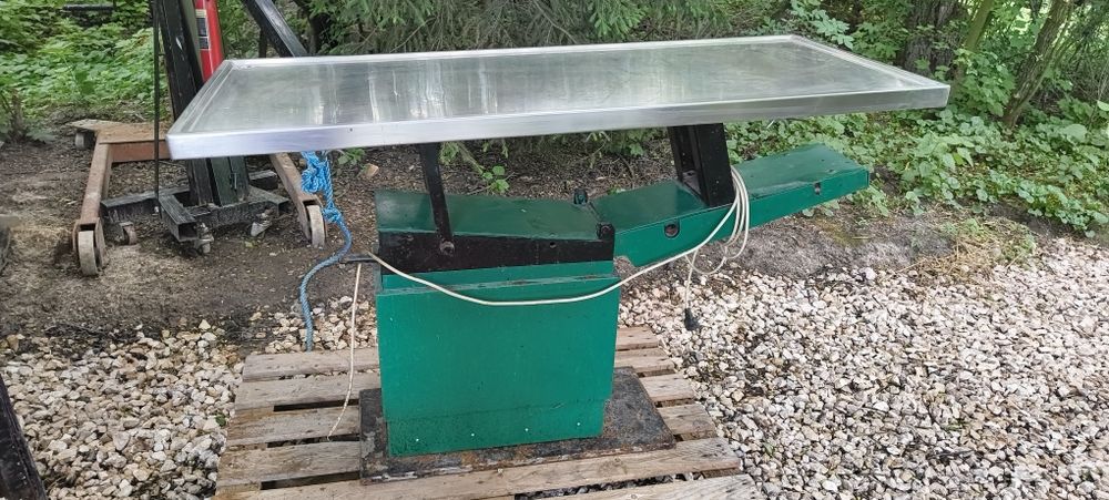 Stół zabiegowy stal nierdzewna elektryczny