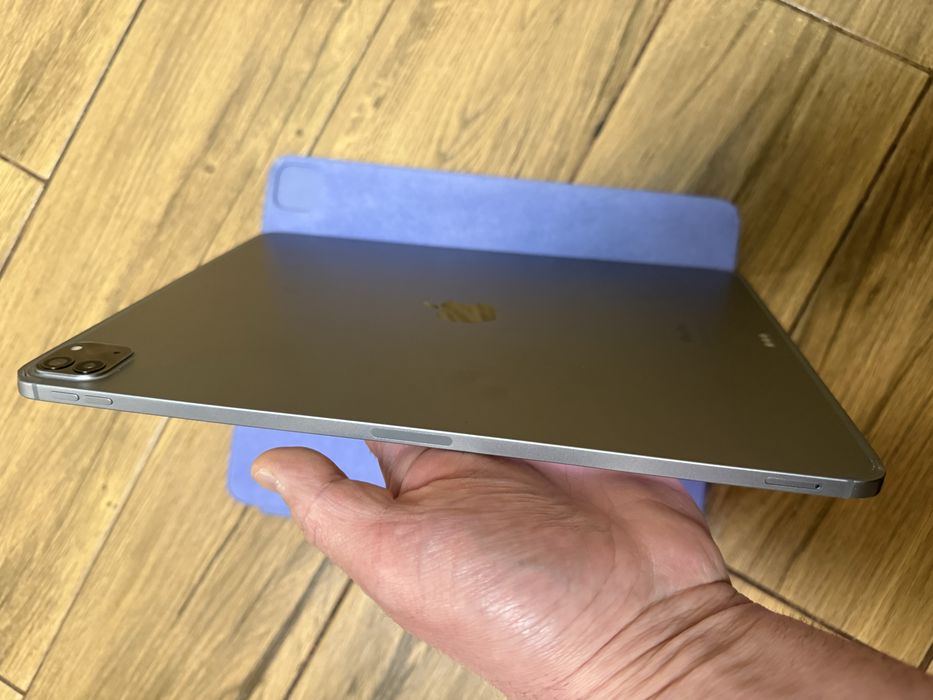 iPad pro 12.9   M2   1tb  lte