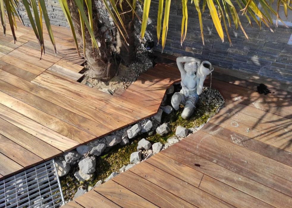 Deski z drewna egzotycznego okan