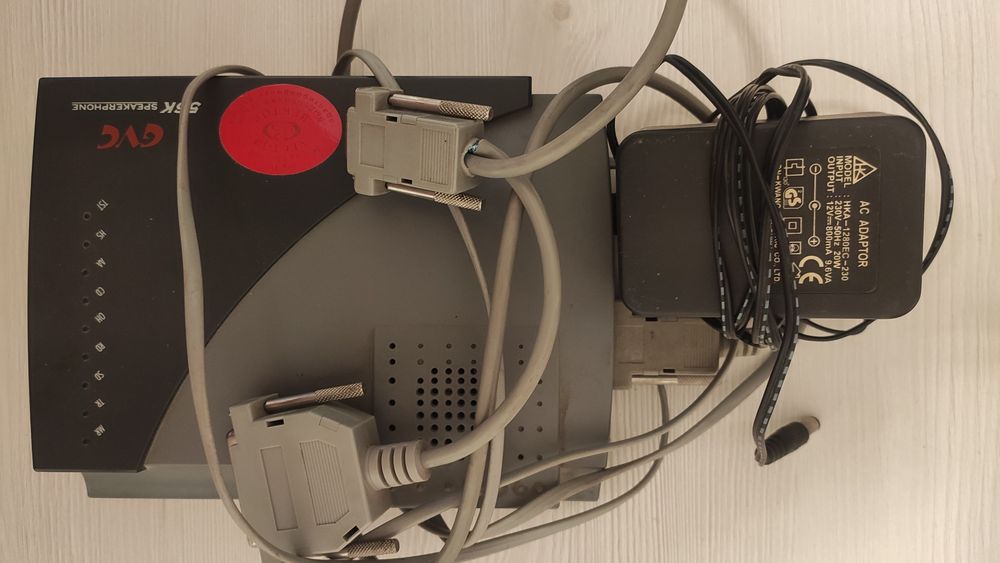 модем-маршрутизатор Zyxel O2 DSL Router Comfort + GVC SF-1156V/R21