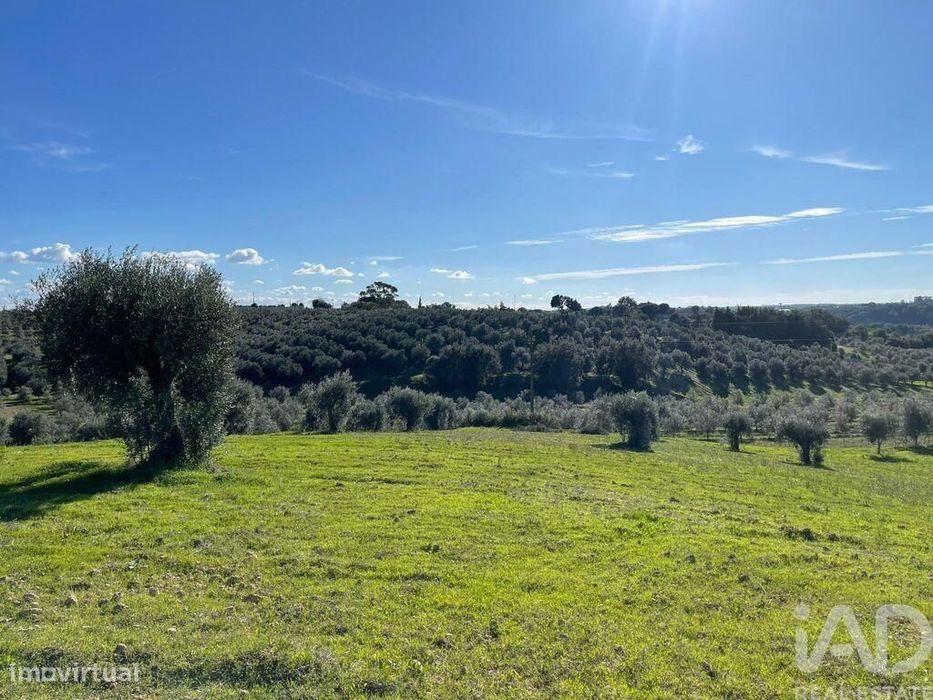 Casa rústica em São Vicente do Paul e Vale de Figueira de 75 m2