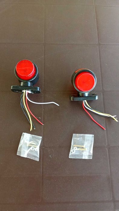 Piscas para mini trator
