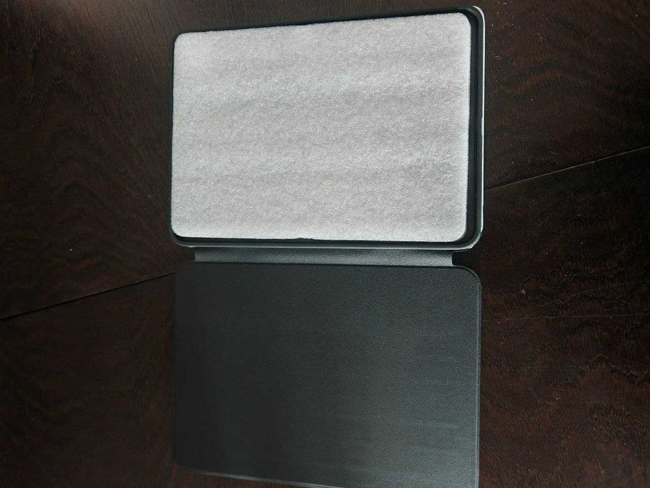 Nowe Etui Pancerne Magnetyczne iPad Pro 11 M4 2024 / M5 2025 (Odłączane)