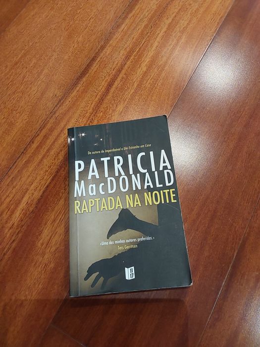 Livro - Raptada na Noite de Patrícia MacDonald