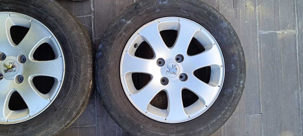 4 jantes Peugeot 307 4x108 r15 (com pneus)