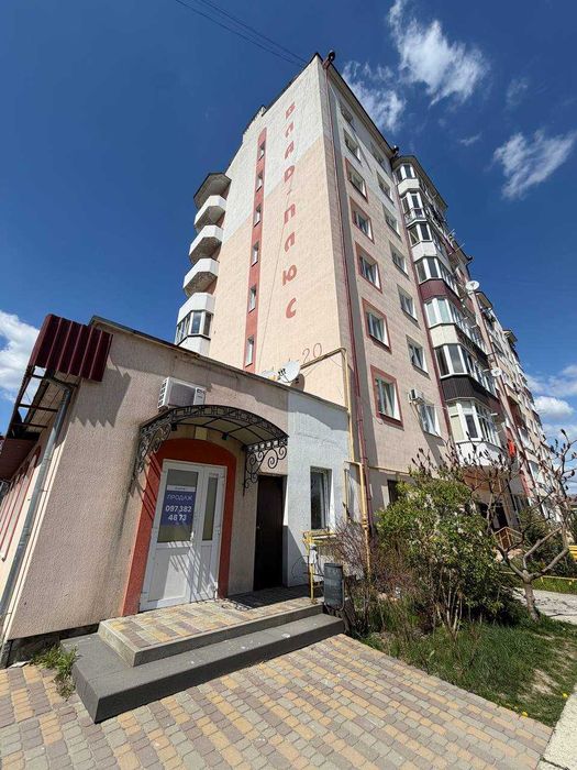 Продаж комерційного приміщення в місті Долина