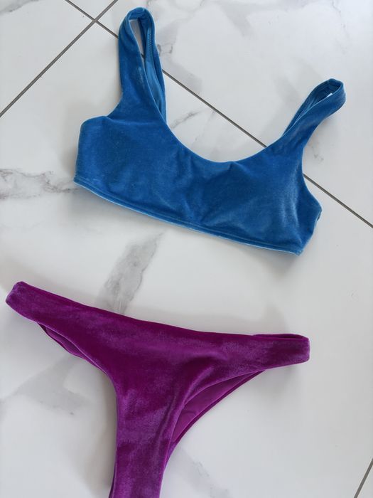 Купальники жіночі