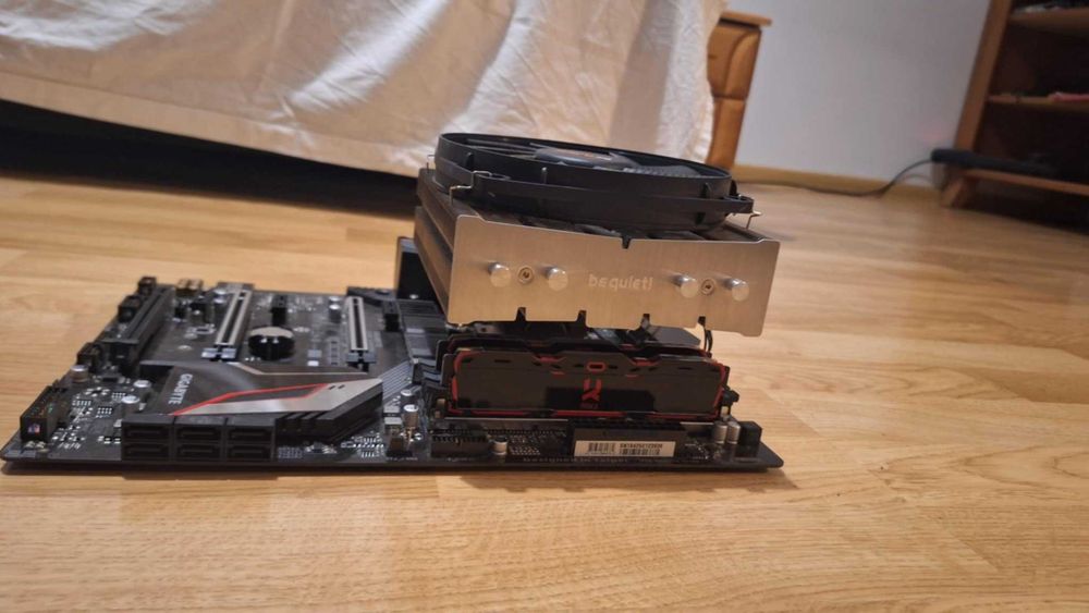 I7 9700k + RAM 32gb + Z390 Gigabyte Gaming Sli + Chłodzenie Kraków