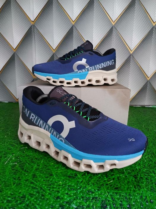 Кросівки on-cloud (42р.27 см)