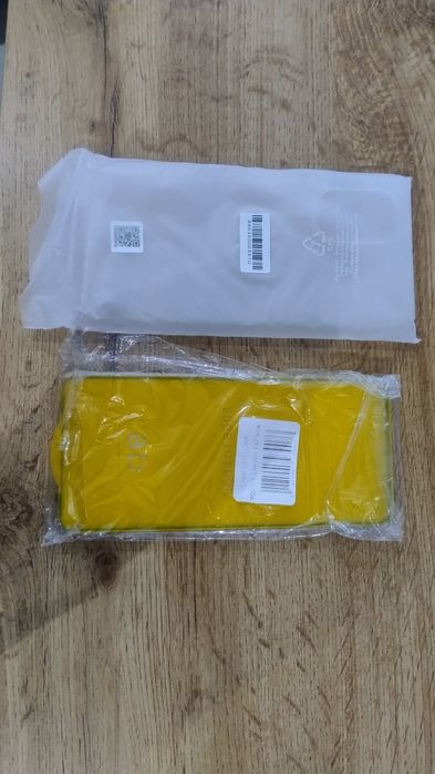 Etui nakładka + szkło ochronne POCO F3