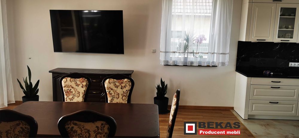 Stylowa KOMODA 160` Orzech Włoski `` BEKAS ` Producent Mebli Stylowych