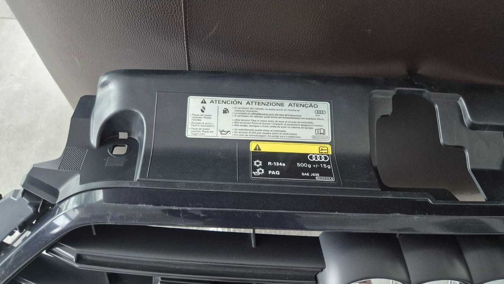 Решітка радіатора AUDI A3 S3