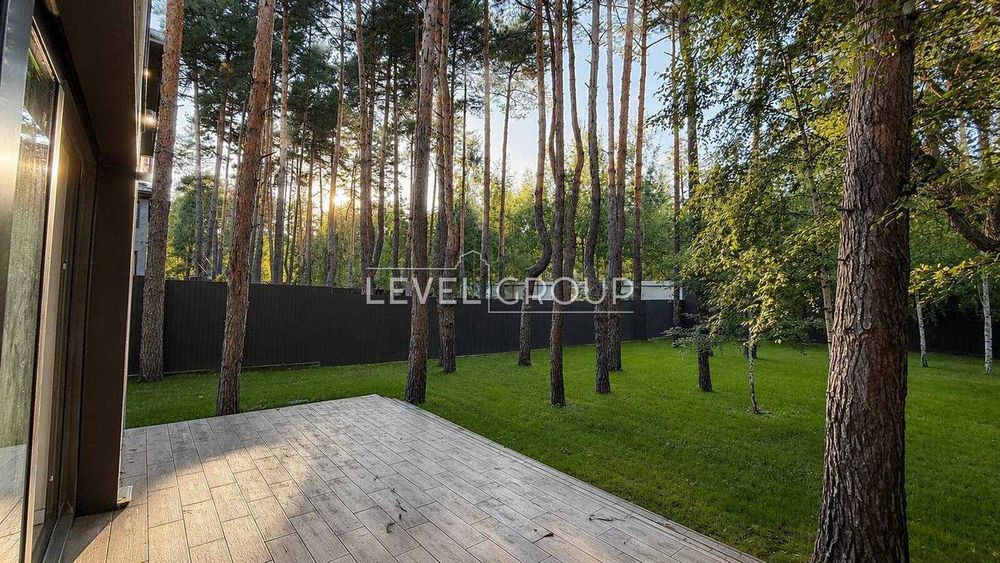 Продається будинок 243 м² + 10 соток у Биковні — з ремонтом, меблями та технікою
