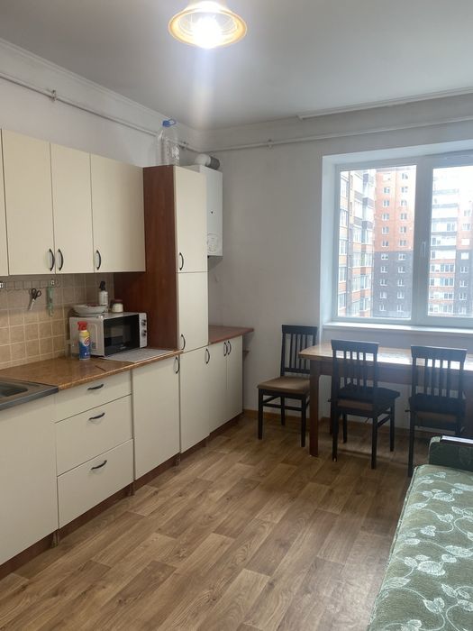 Здається в Оренду  2 к квартири, Новобуд , можна з тваринками !