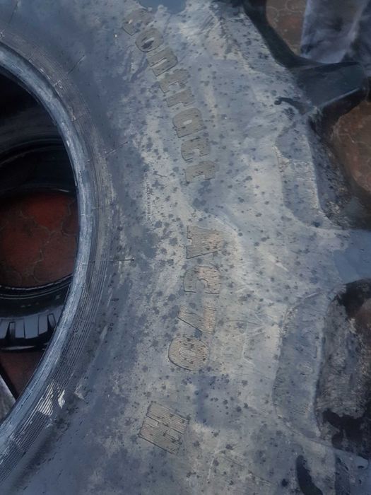 Opona continental 800/65R32