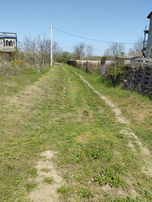 Продам или обмен на авто участок Салганы 6 соток, возле газового хозяй