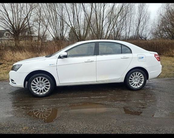 Geely Emgrand EV 253
