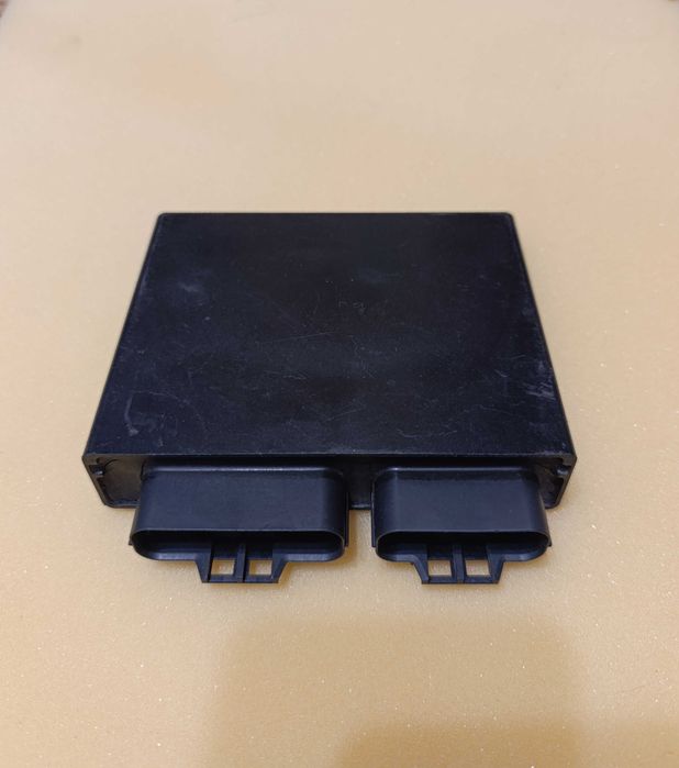 Блок управления двигателем ECU Suzuki GSR600 32920-44G00 DENSO оригинал