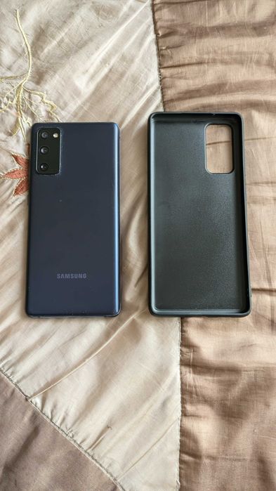 Samsung S20 FE Usado