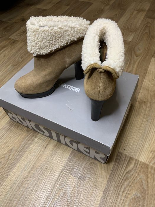 Оригінальні жіночі ботіник, черевички UGG Dandolion ||