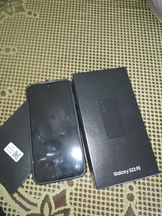 Sprzedam telefon Samsung Galaxy S23 FE  W DOBRYM STANIE
