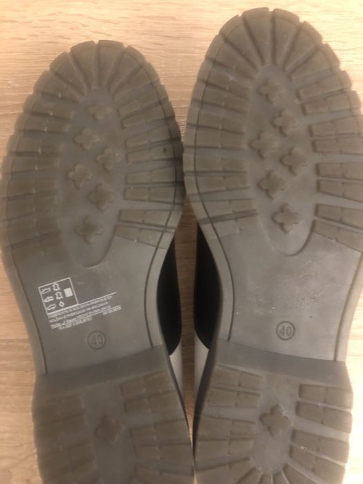 Шкіряні туфлі SISLEY 40-40,5 р