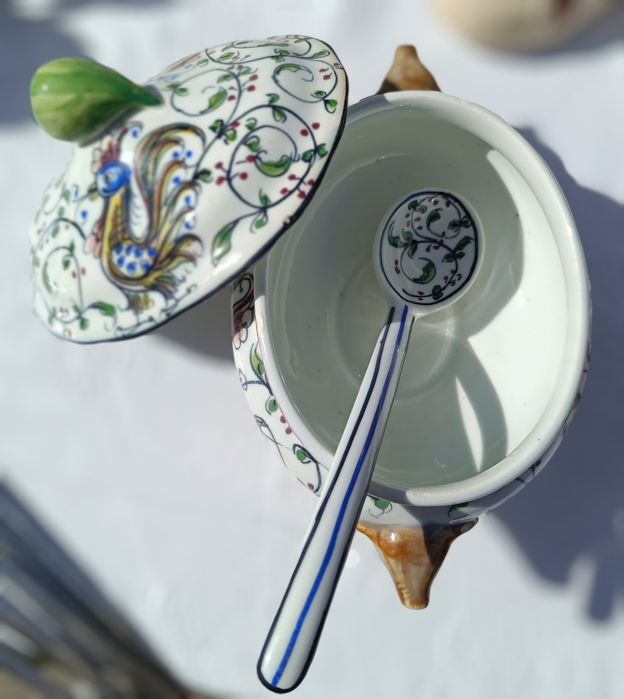 Molheira/mostardeira faiança portuguesa,Outeiro-Águeda, pintada à mão