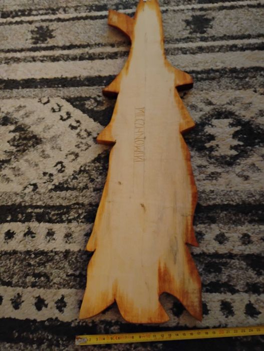 Drewniany krasnal na ścianę