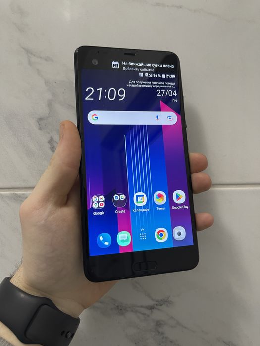 Мобільний телефон HTC U Ultra 4/64 GB ідеальний стан