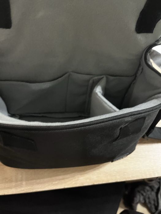 Терміново!!! Продам фотоапарат canon 4000d в хоршому стані!