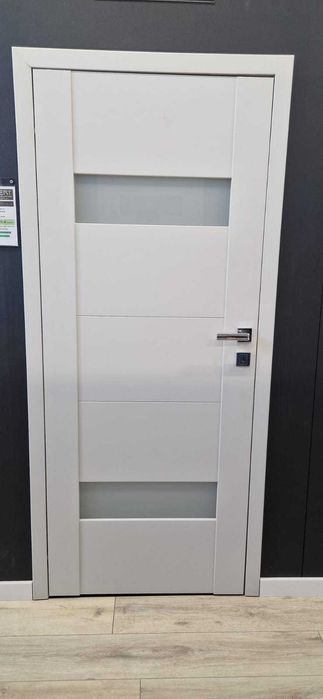 Wyprzedaż ekspozycji drzwi skrzydła promocja nowe