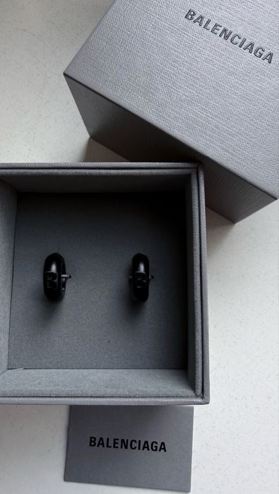 Серёжки Balenciaga B Hoop Earrings оригинал!