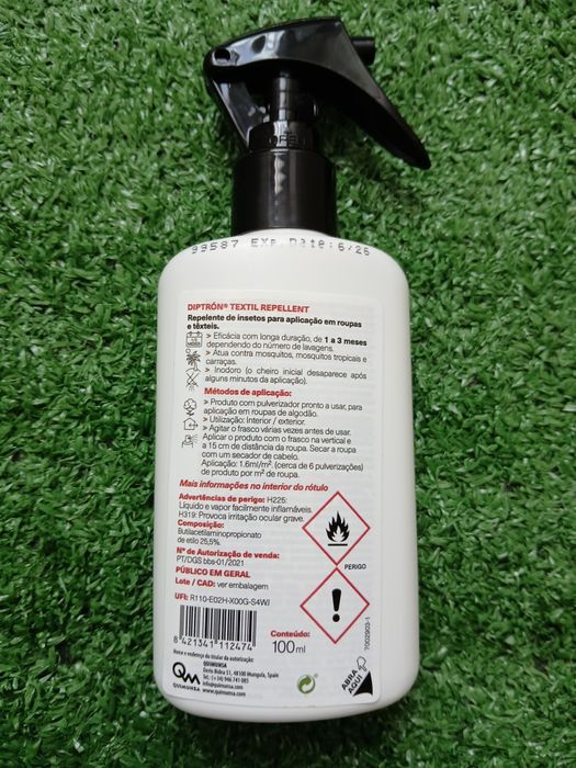 Repelente de insetos Diptron para aplicações em roupas e têxteis.
Atua
